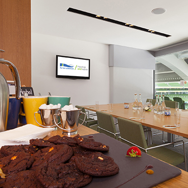 Medium Corporate Boxes